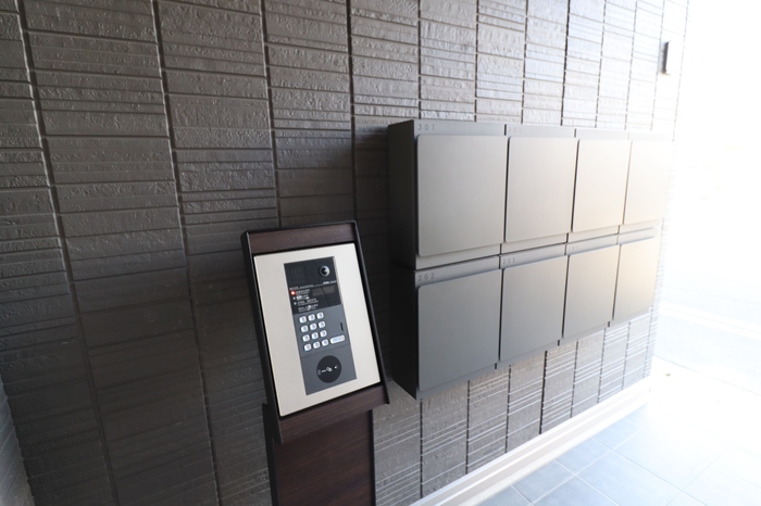 2/2 エントランス