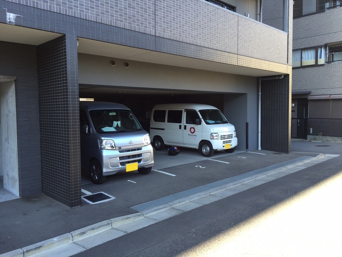 2/2 駐車場