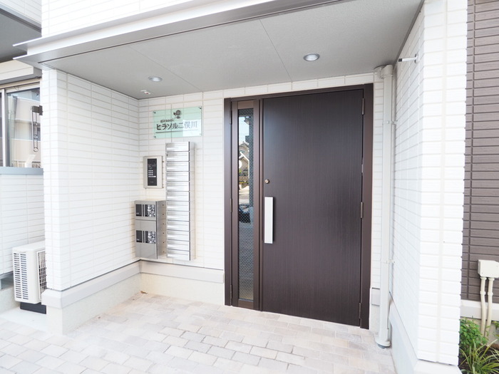 2/3 エントランス