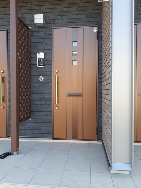 14/20 エントランス