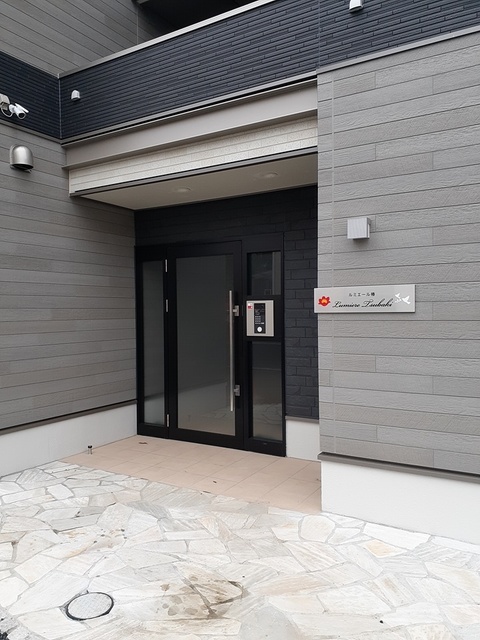 14/20 エントランス