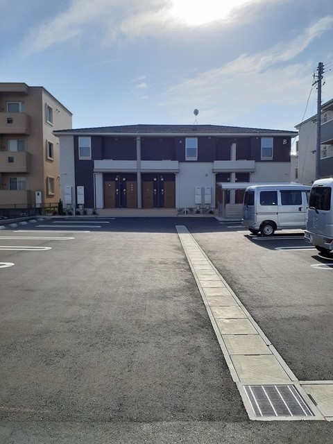 14/20 駐車場