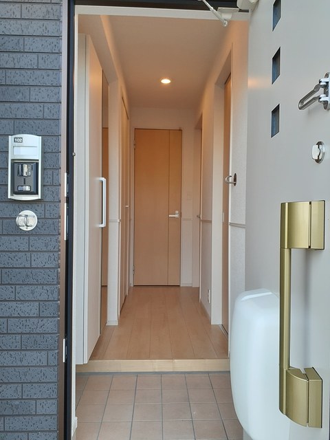 6/20 玄関