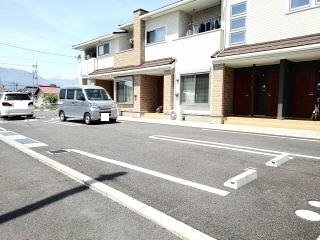 2/8 駐車場