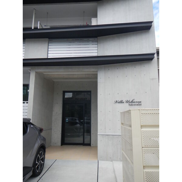 20/29 エントランス