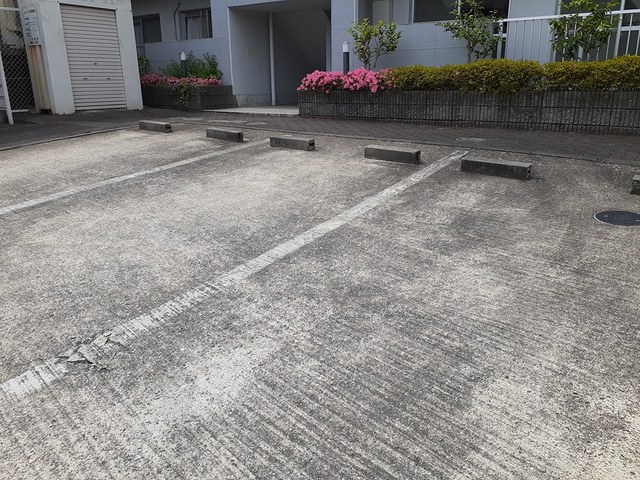 2/8 駐車場