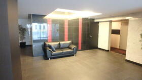 16/16 エントランス