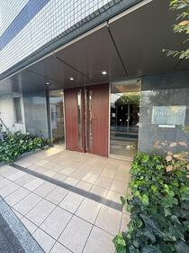 15/16 エントランス