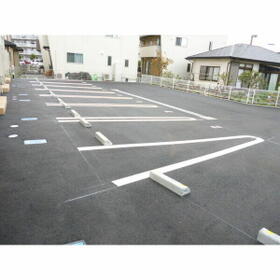 17/25 駐車場