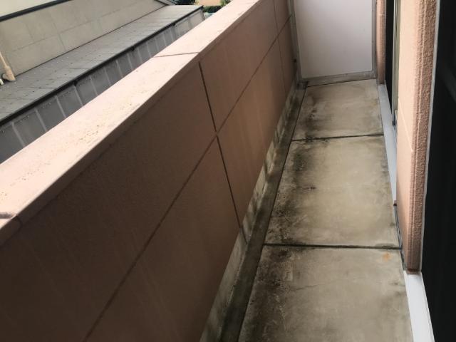 18/28 バルコニー