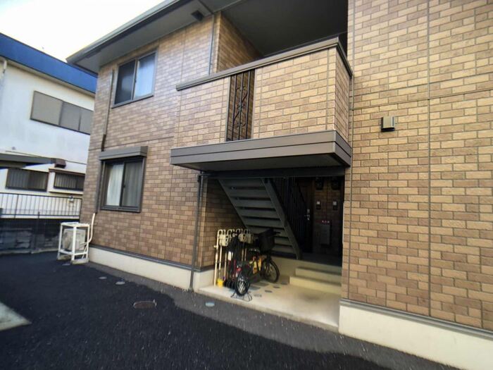 17/18 エントランス