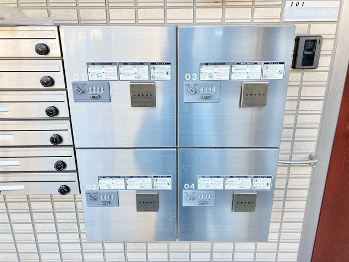 2/3 エントランス