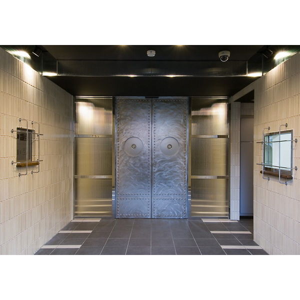 15/20 エントランス