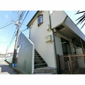 16/16 エントランス