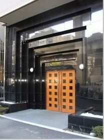 13/13 エントランス