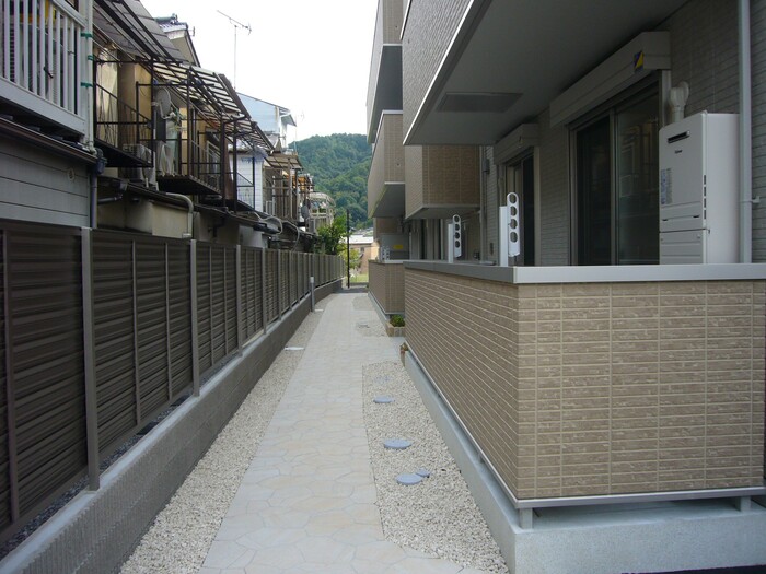 17/20 エントランス