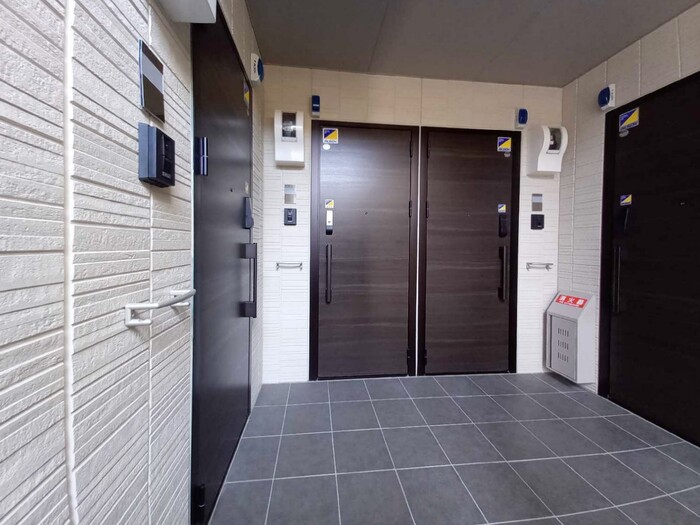 17/21 エントランス