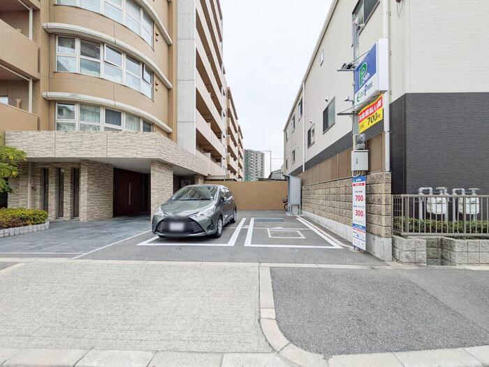 18/20 駐車場