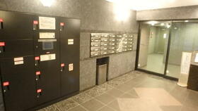 15/15 エントランス