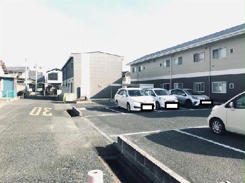 14/15 駐車場