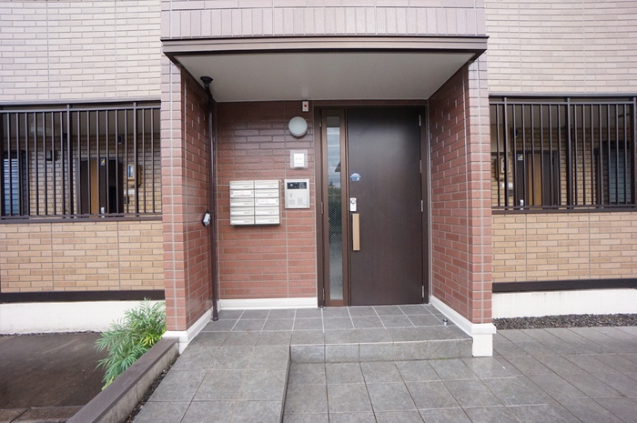 17/19 エントランス