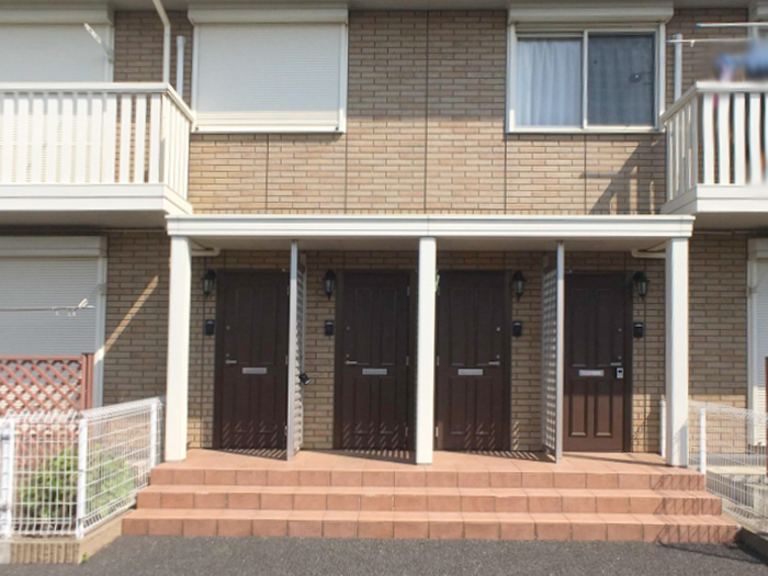 17/27 エントランス