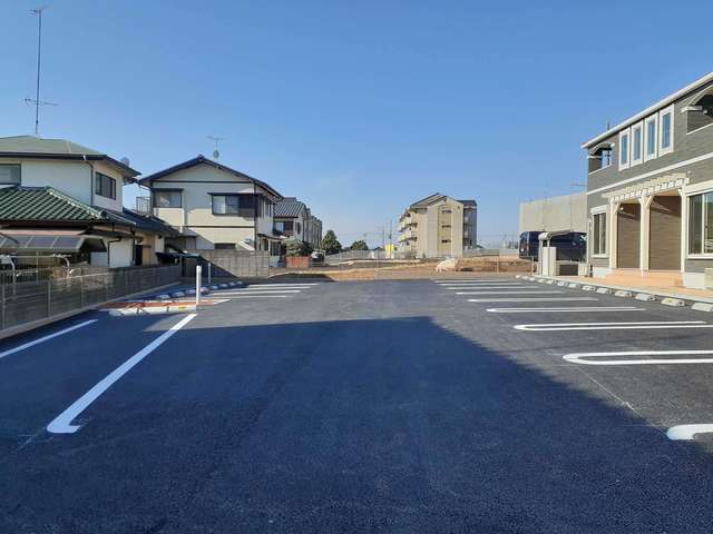 14/20 駐車場