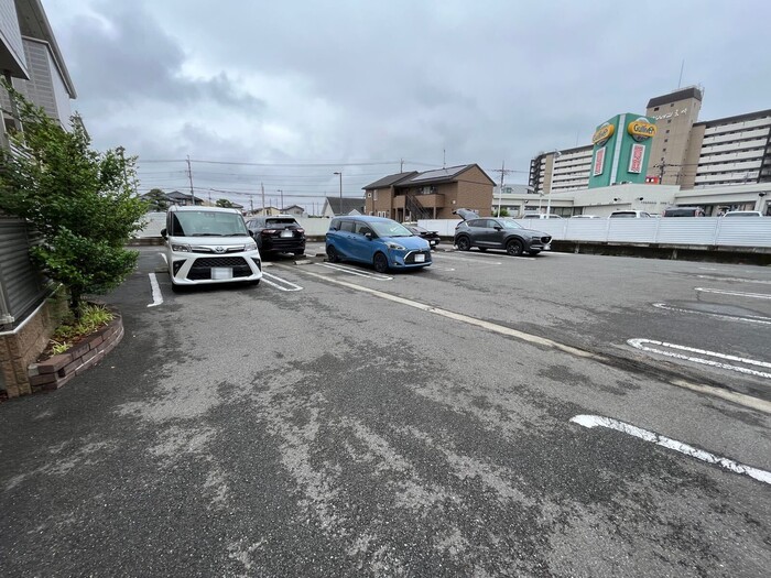20/25 駐車場