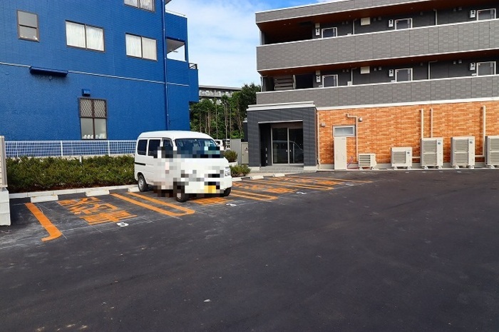 3/4 駐車場