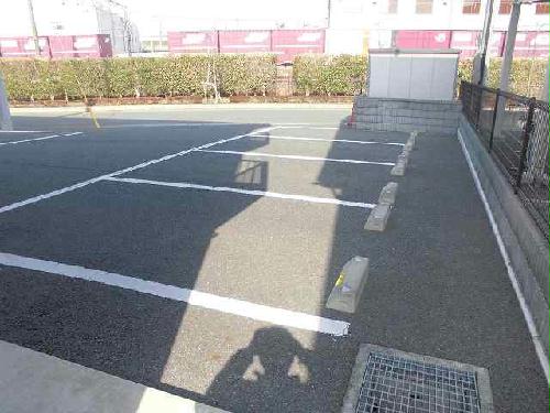 14/22 駐車場