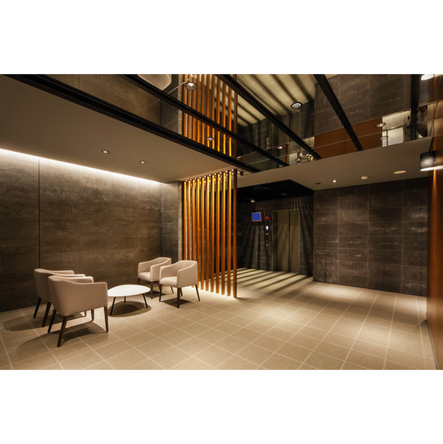 19/29 エントランス