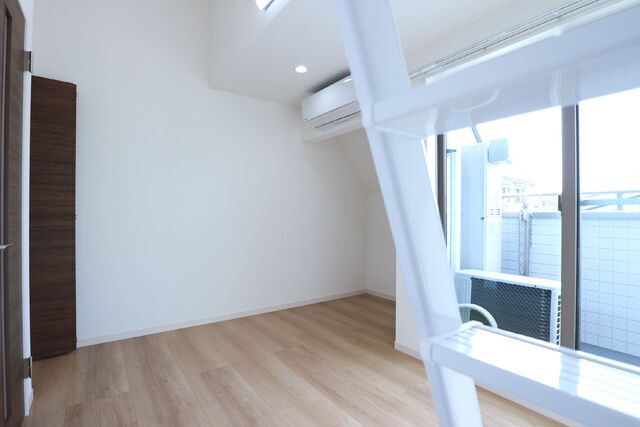 27/30 バルコニー