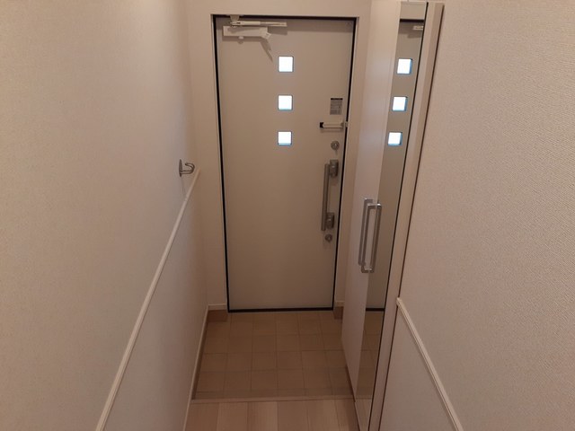 6/20 玄関