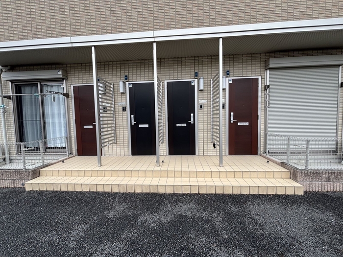 18/21 エントランス