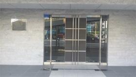 14/15 エントランス