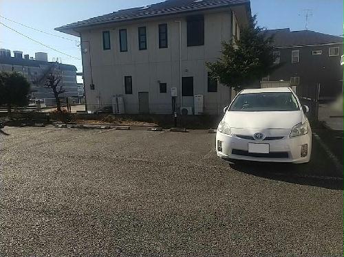14/14 駐車場