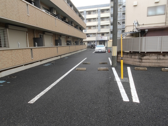 19/29 駐車場