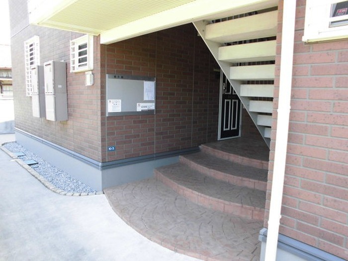 2/3 エントランス