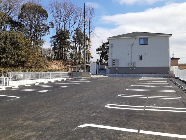 16/22 駐車場