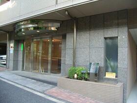 2/10 エントランス