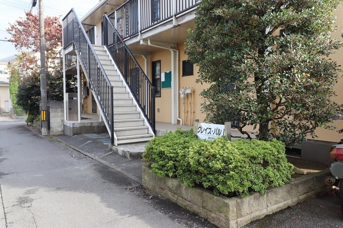 17/18 エントランス