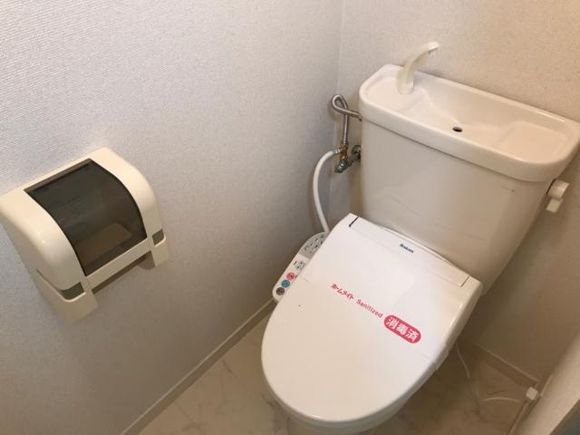 16/30 トイレ