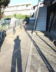 16/21 エントランス