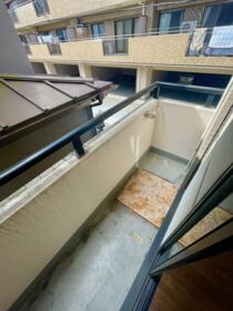 14/15 バルコニー