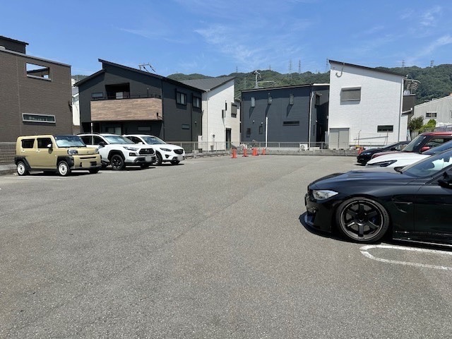 2/10 駐車場