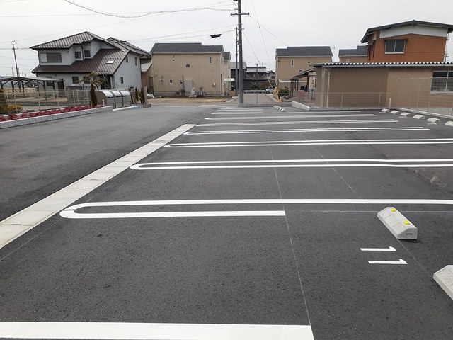 14/20 駐車場