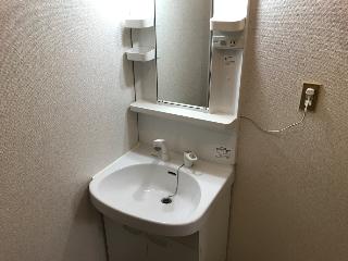 20/27 洗面