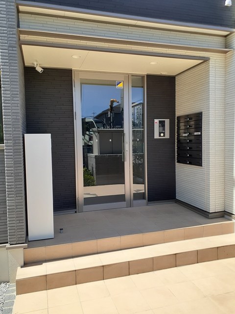 13/20 エントランス