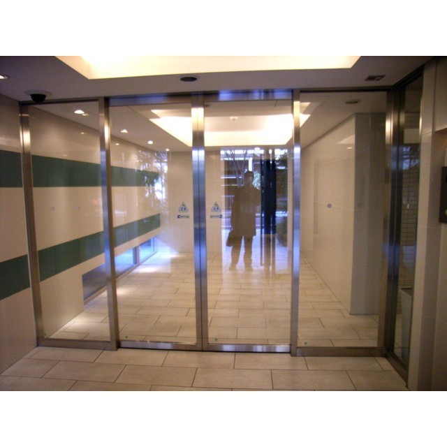 3/3 エントランス