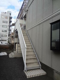 18/24 エントランス